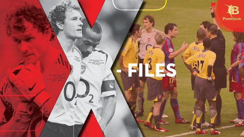  Chiếc thẻ đỏ ám Arsenal mãi… không lớn